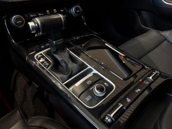 Kia Stinger I с пробегом 2018 года, цена 2 293 000 рублей, 154279 км, лифтбек, Автокод Объявления