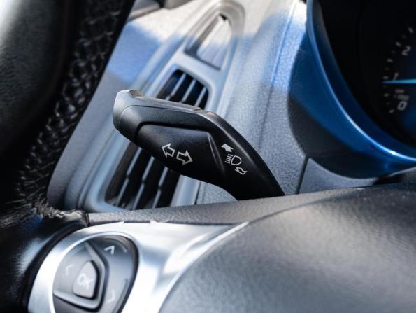 Ford Focus III с пробегом 2013 года, цена 680 000 рублей, 297852 км, хэтчбек, Автокод Объявления