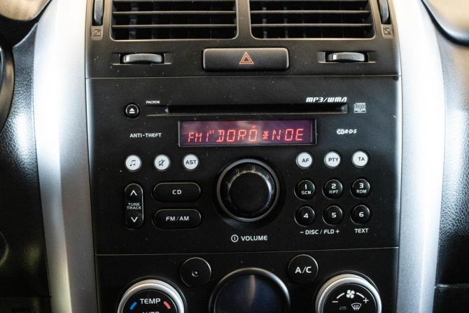 Suzuki Grand Vitara II Рестайлинг с пробегом 2010 года, цена 1 049 000 рублей, 147412 км, внедорожник, Автокод Объявления