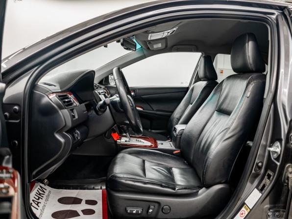Toyota Camry VII (XV50) с пробегом 2012 года, цена 1 720 000 рублей, 211383 км, седан, Автокод Объявления
