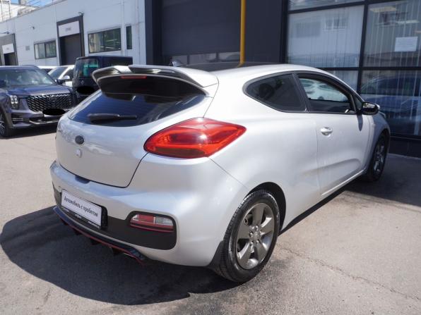 Kia Ceed II с пробегом 2013 года, цена 1 013 000 рублей, 196578 км, хэтчбек, Автокод Объявления