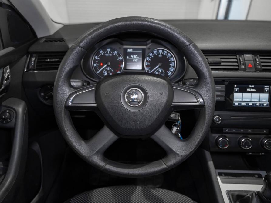 Skoda Octavia III (A7) Москва  - изображение 10