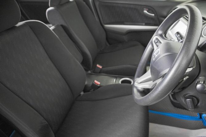 Honda Stream II Рестайлинг с пробегом 2012 года, цена 1 309 000 рублей, 140000 км, компактвэн, Автокод Объявления