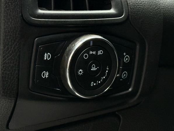 Ford Focus III Рестайлинг с пробегом 2018 года, цена 849 000 рублей, 207356 км, универсал, Автокод Объявления
