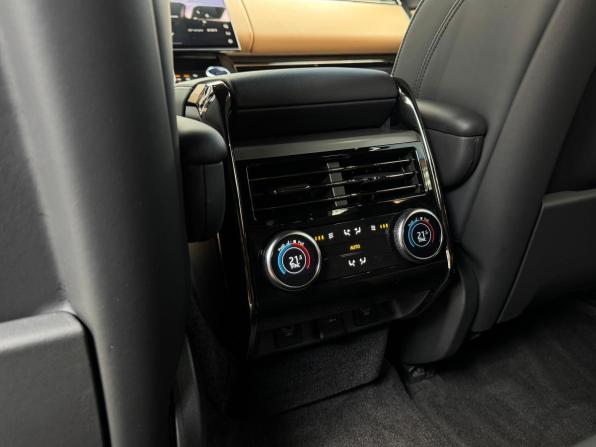 Land Rover Range Rover Sport III с пробегом 2022 года, цена 14 990 000 рублей, 28219 км, внедорожник, Автокод Объявления