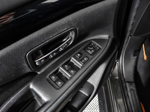 Mitsubishi Outlander III Рестайлинг 3 с пробегом 2019 года, цена 1 819 000 рублей, 126074 км, внедорожник, Автокод Объявления