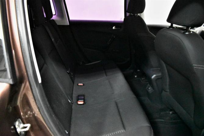 Peugeot 2008 I с пробегом 2014 года, цена 820 000 рублей, 153640 км, внедорожник, Автокод Объявления