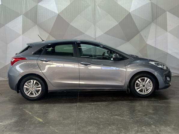 Hyundai i30 II с пробегом 2013 года, цена 950 000 рублей, 163363 км, хэтчбек, Автокод Объявления