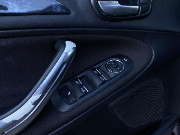 Ford Galaxy II Рестайлинг с пробегом 2012 года, цена 1 249 000 рублей, 328683 км, минивэн, Автокод Объявления