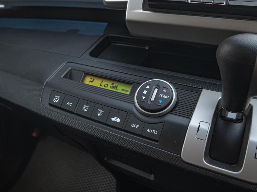 Honda Freed I Краснодар  - изображение 15