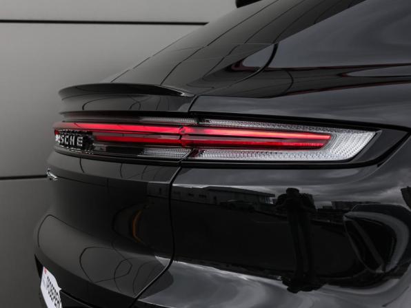 Porsche Cayenne III Рестайлинг с пробегом 2024 года, цена 14 998 000 рублей, 34973 км, внедорожник, Автокод Объявления