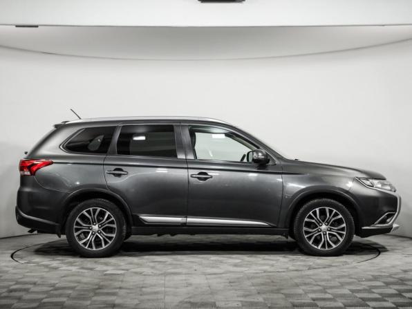 Mitsubishi Outlander III Рестайлинг 2 с пробегом 2016 года, цена 1 749 000 рублей, 194023 км, внедорожник, Автокод Объявления