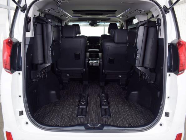 Toyota Alphard III Рестайлинг с пробегом 2021 года, цена 4 999 995 рублей, 31469 км, минивэн, Автокод Объявления
