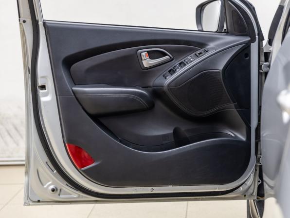 Hyundai ix35 I с пробегом 2012 года, цена 1 288 000 рублей, 150023 км, внедорожник, Автокод Объявления