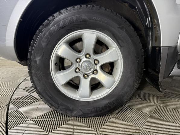 Toyota Land Cruiser Prado 120 Series Рестайлинг с пробегом 2008 года, цена 1 525 000 рублей, 491447 км, внедорожник, Автокод Объявления