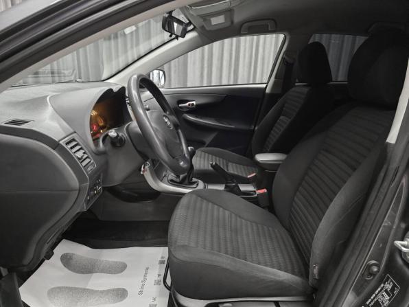 Toyota Corolla X (E140 E150) с пробегом 2008 года, цена 699 000 рублей, 300000 км, седан, Автокод Объявления