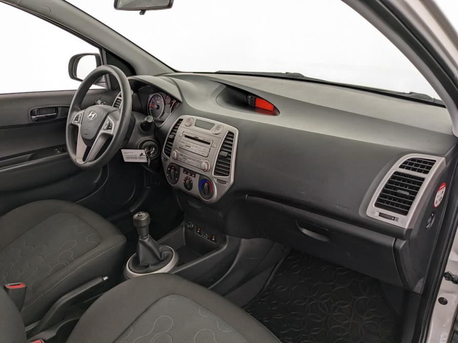 Hyundai i20 I Москва  - изображение 11