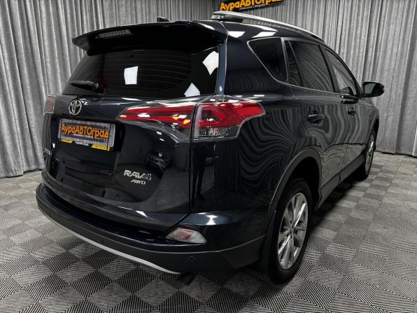 Toyota RAV4 IV (XA40) Рестайлинг с пробегом 2017 года, цена 2 300 000 рублей, 155954 км, внедорожник, Автокод Объявления