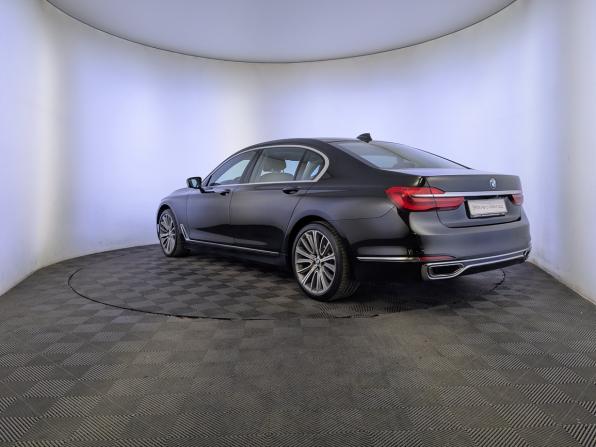 BMW 7 серии VI (G11/G12) с пробегом 2016 года, цена 2 950 000 рублей, 179329 км, седан, Автокод Объявления