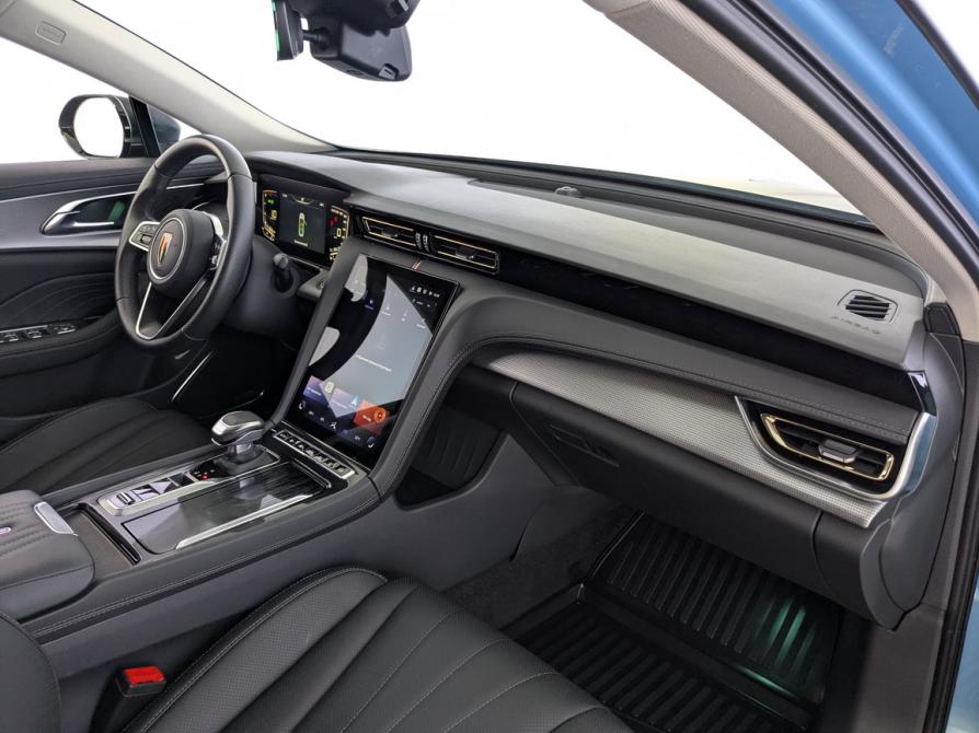 Hongqi H5 II Москва  - изображение 21