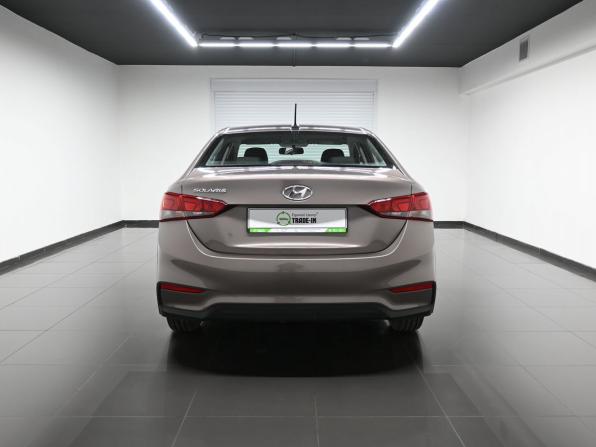 Hyundai Solaris II с пробегом 2018 года, цена 1 195 000 рублей, 149177 км, седан, Автокод Объявления