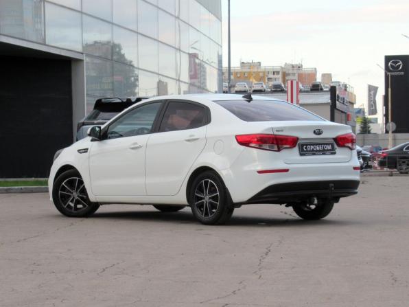 Kia Rio III Рестайлинг с пробегом 2017 года, цена 1 020 000 рублей, 157450 км, седан, Автокод Объявления