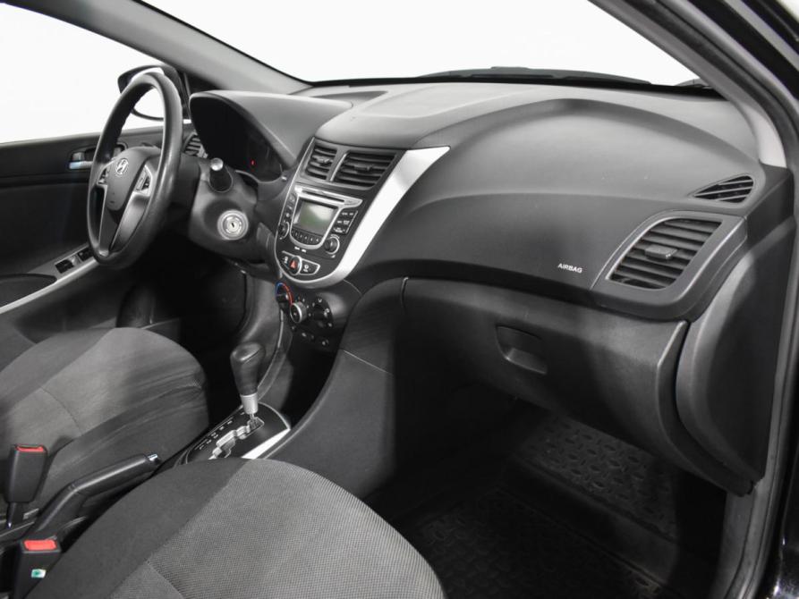 Hyundai Solaris I Санкт-Петербург  - изображение 13