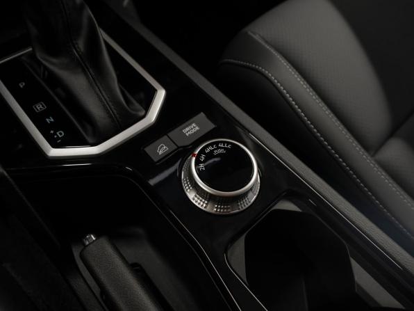 Mitsubishi L200 VI с пробегом 2025 года, цена 5 290 000 рублей, 50 км, пикап, Автокод Объявления