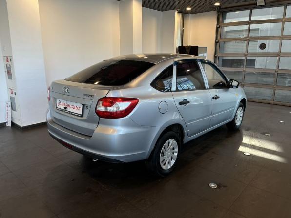 Lada (ВАЗ) Granta I с пробегом 2015 года, цена 357 000 рублей, 150081 км, седан, Автокод Объявления
