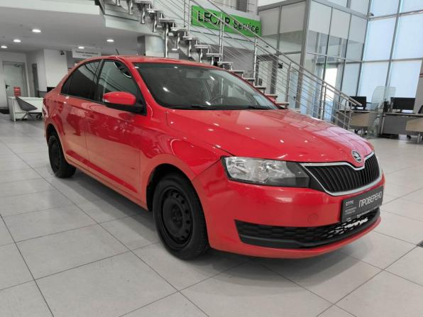 Skoda Rapid I Рестайлинг с пробегом 2017 года, цена 980 000 рублей, 151983 км, лифтбек, Автокод Объявления