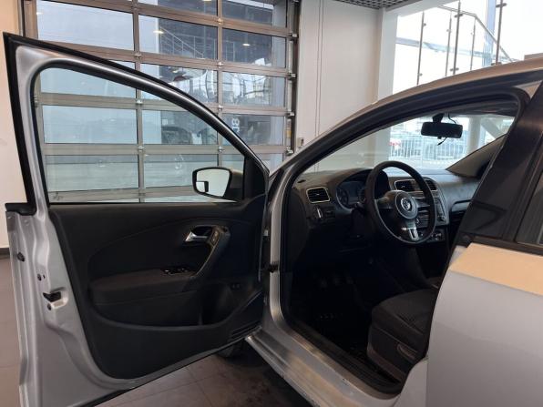 Volkswagen Polo V с пробегом 2011 года, цена 590 000 рублей, 223784 км, седан, Автокод Объявления