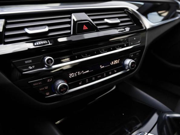 BMW 5 серии VII (G30/G31/G38) с пробегом 2018 года, цена 3 149 000 рублей, 142267 км, седан, Автокод Объявления
