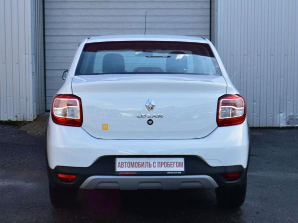 Renault Logan II Рестайлинг с пробегом 2021 года, цена 1 149 000 рублей, 98820 км, седан, Автокод Объявления