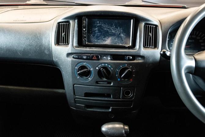 Toyota Probox I с пробегом 2004 года, цена 498 000 рублей, 190139 км, универсал, Автокод Объявления