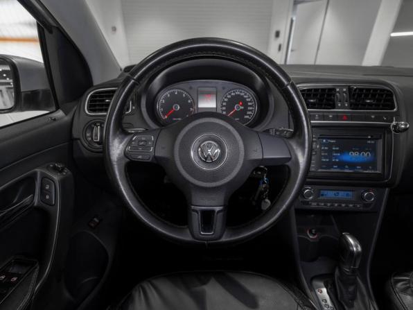 Volkswagen Polo V с пробегом 2011 года, цена 720 000 рублей, 195823 км, седан, Автокод Объявления