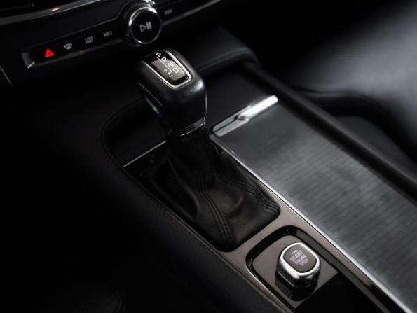Volvo S90 II с пробегом 2018 года, цена 2 269 000 рублей, 232700 км, седан, Автокод Объявления