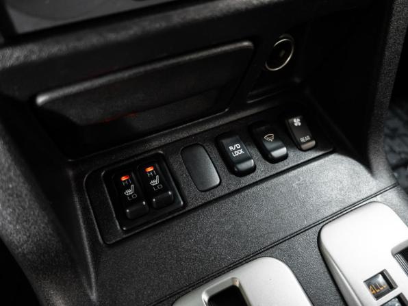 Mitsubishi Pajero III Рестайлинг с пробегом 2005 года, цена 1 060 000 рублей, 205530 км, внедорожник, Автокод Объявления