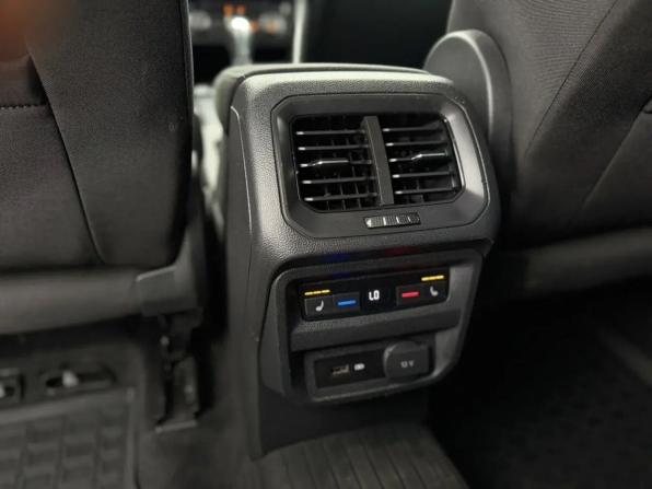Volkswagen Tiguan II с пробегом 2019 года, цена 2 349 000 рублей, 100989 км, внедорожник, Автокод Объявления