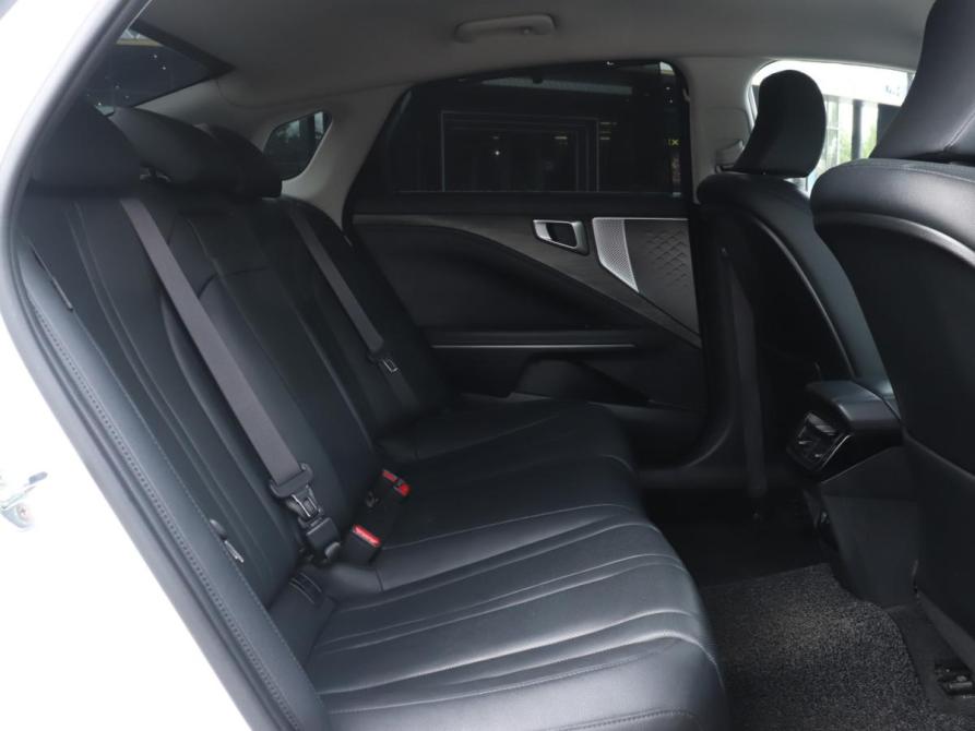 Kia K8 I Москва  - изображение 10