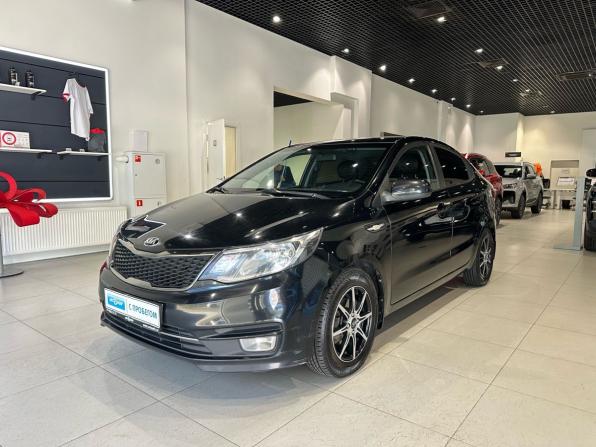 Kia Rio III Рестайлинг с пробегом 2015 года, цена 945 000 рублей, 100802 км, седан, Автокод Объявления