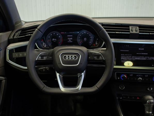 Audi Q3 II (F3) с пробегом 2026 года, цена 4 050 000 рублей, 35 км, внедорожник, Автокод Объявления