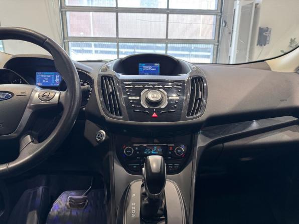 Ford Kuga II с пробегом 2013 года, цена 1 045 000 рублей, 141565 км, внедорожник, Автокод Объявления
