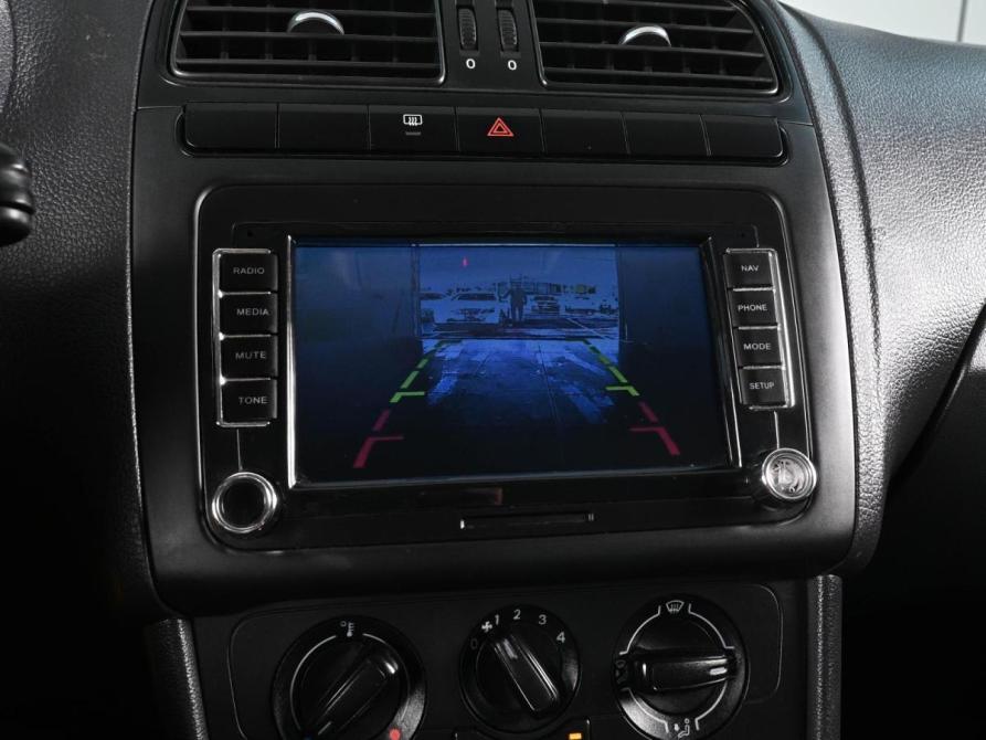 Volkswagen Polo V Рестайлинг Ростов-на-Дону  - изображение 14
