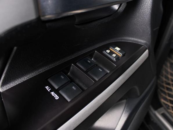 Toyota Land Cruiser 200 Series Рестайлинг 2 с пробегом 2016 года, цена 5 890 000 рублей, 175000 км, внедорожник, Автокод Объявления