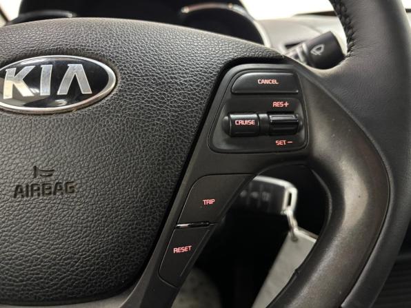 Kia Cerato III с пробегом 2015 года, цена 795 000 рублей, 232812 км, седан, Автокод Объявления