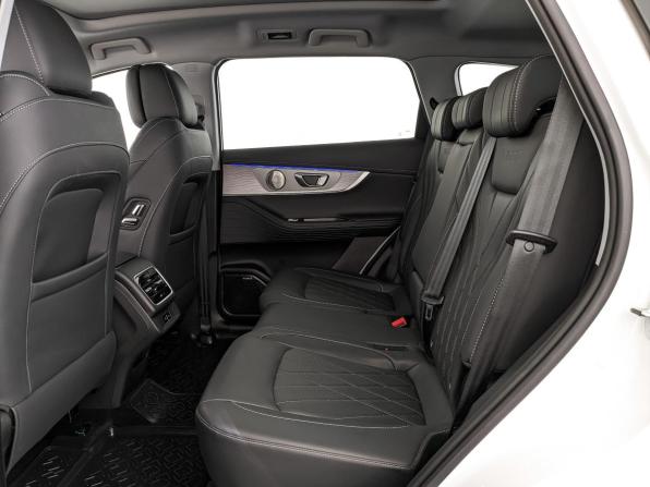 Chery Tiggo 8 Pro Max I Рестайлинг с пробегом 2024 года, цена 2 440 000 рублей, 12451 км, внедорожник, Автокод Объявления