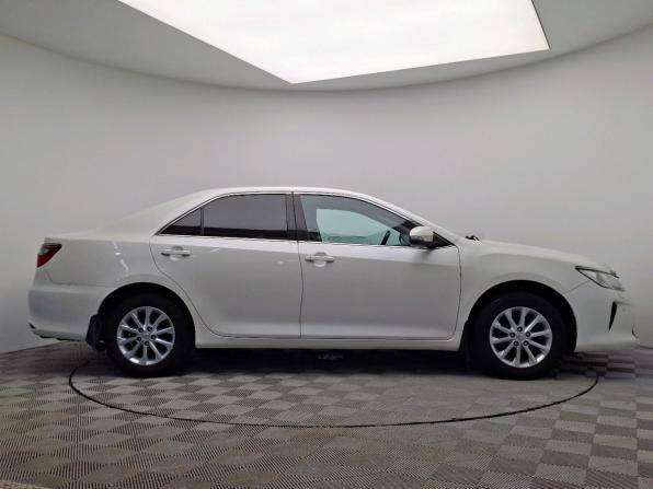 Toyota Camry VII (XV50) Рестайлинг с пробегом 2015 года, цена 1 931 000 рублей, 135937 км, седан, Автокод Объявления