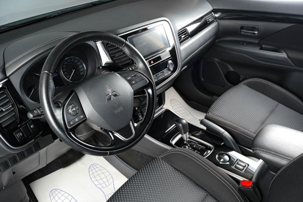 Mitsubishi Outlander III Рестайлинг 2 Тюмень  - изображение 8