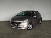 Peugeot 208 I Москва  - изображение 16