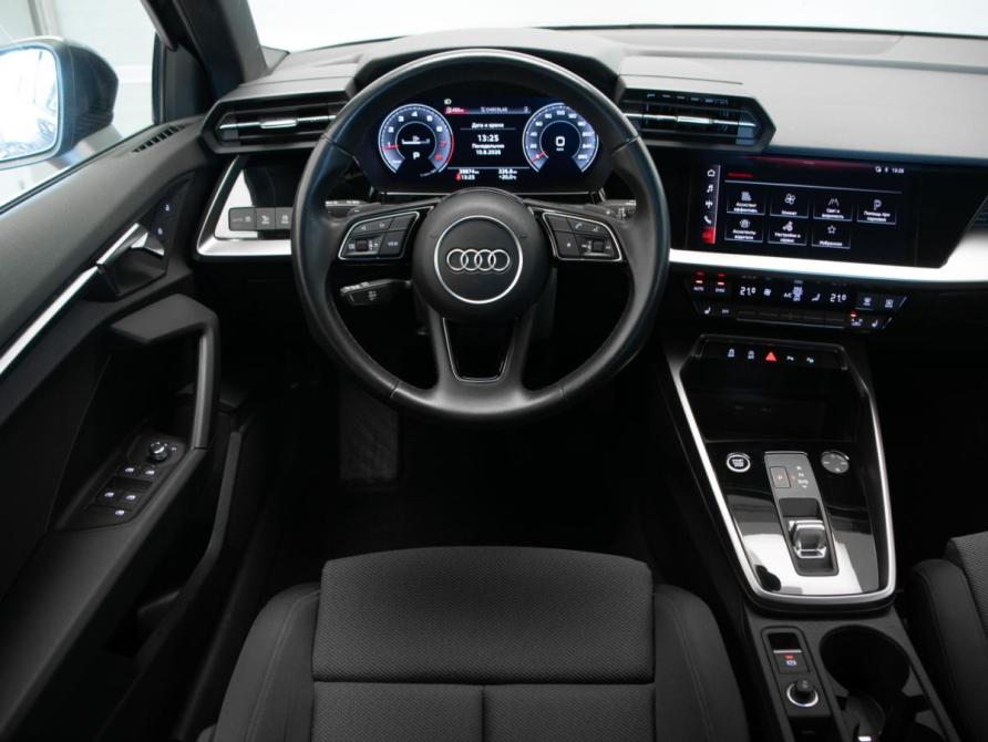 Audi A3 IV (8Y) Москва  - изображение 10